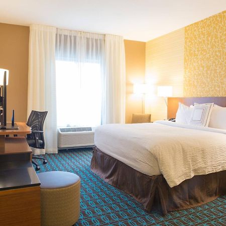 Fairfield Inn & Suites By Marriott Dickson Luaran gambar