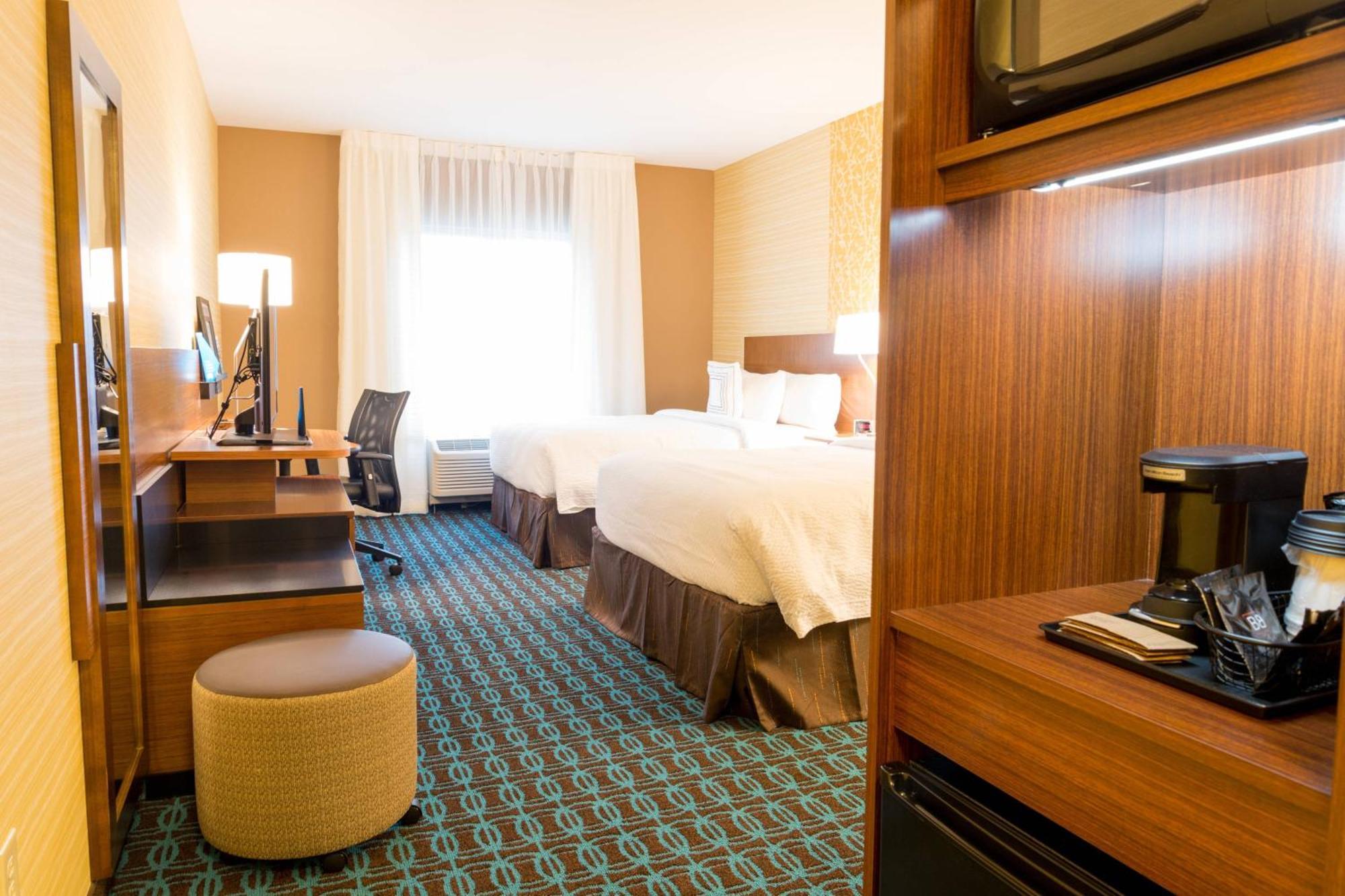 Fairfield Inn & Suites By Marriott Dickson Luaran gambar